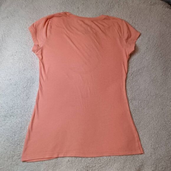 Wound up Short sleeve pink shirt - Picture 2 of 5